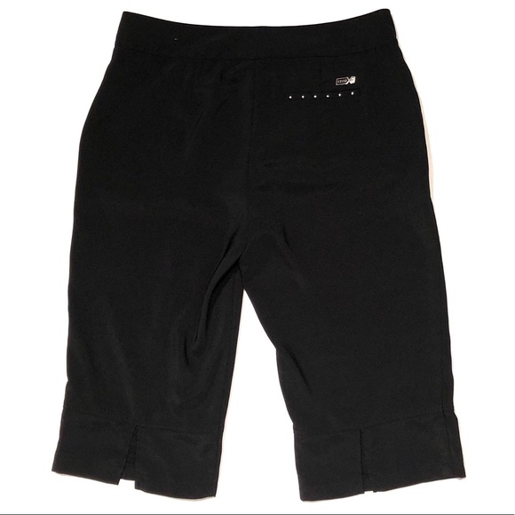 Izod Black Golf Capri / Long Shorts - Picture 6 of 7
